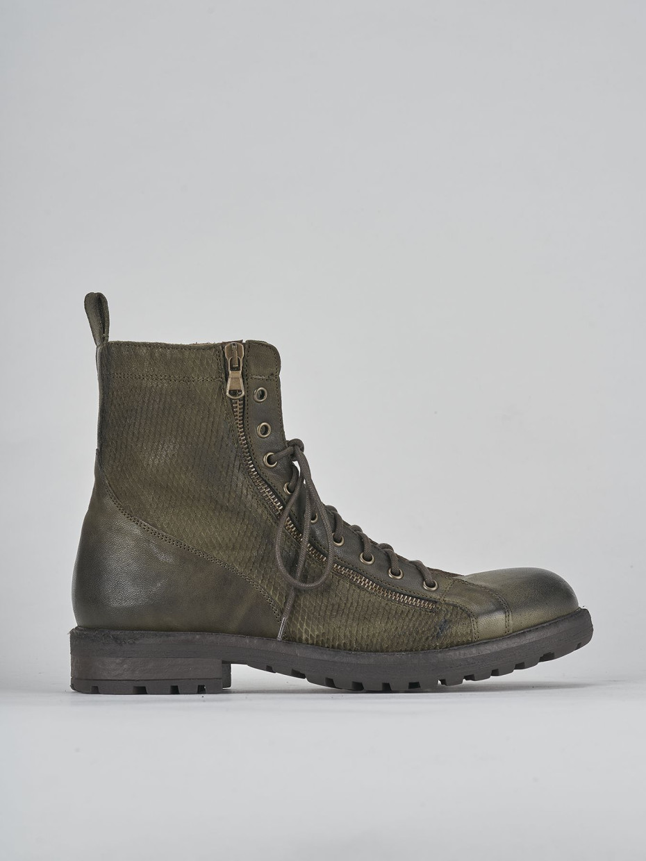 Botas militares tacón 1 cm verde cuero