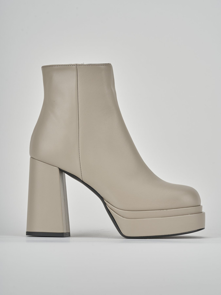 Botines de tacón alto tacón 8 cm beis cuero
