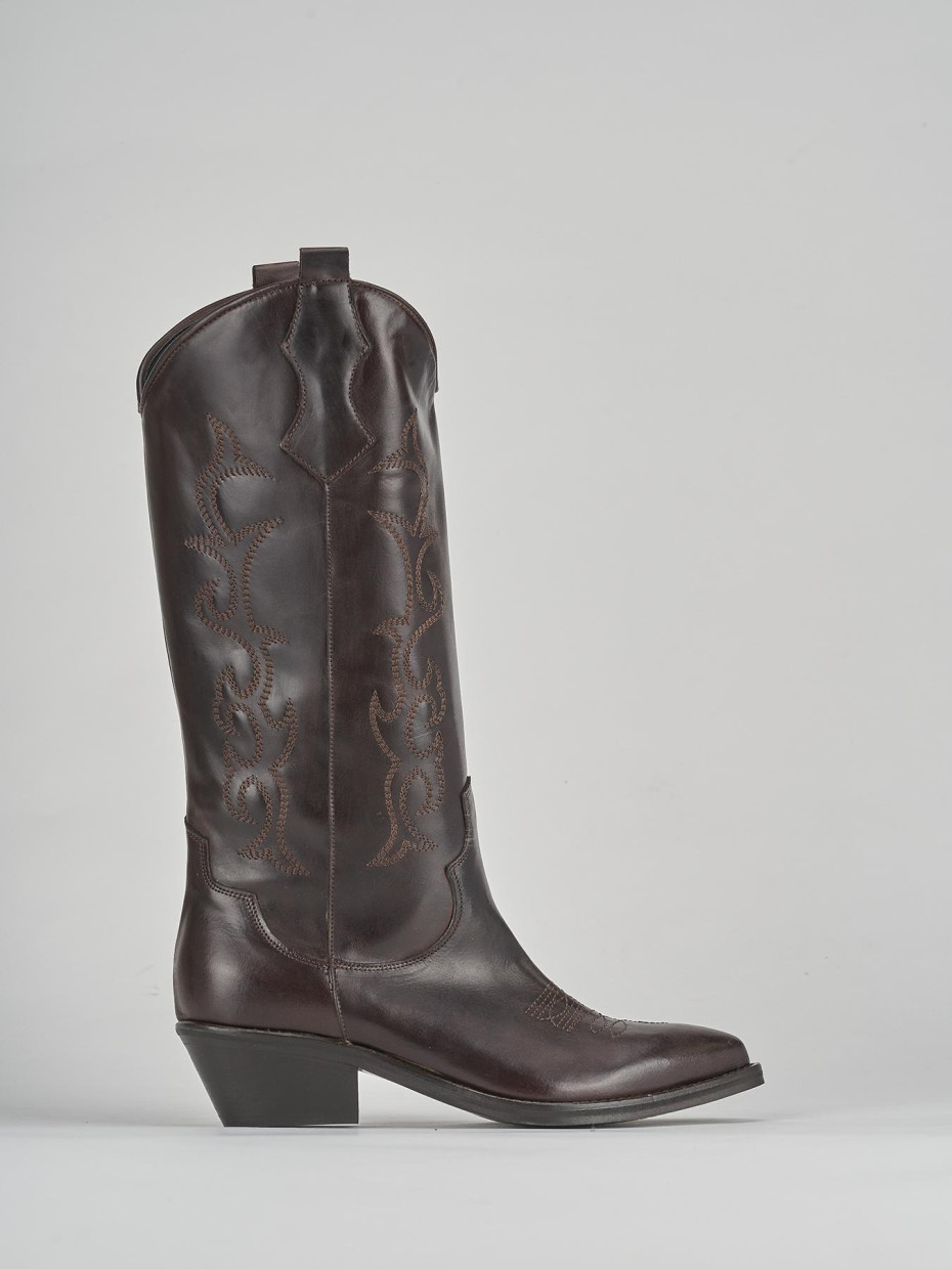 Botas de tacón bajo tacón 3 cm marrón oscuro cuero
