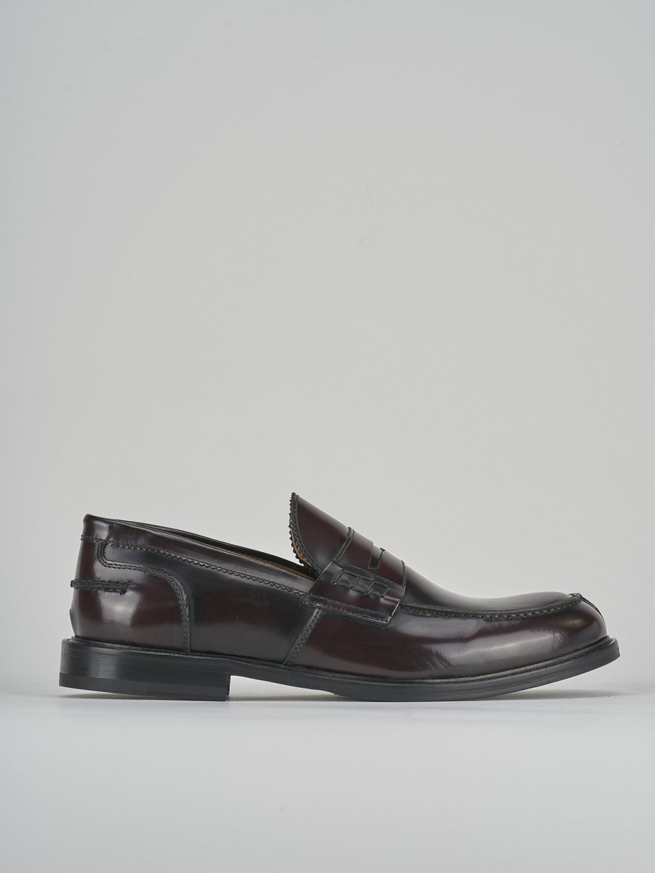 Mocasines tacón 2 cm burdeos cuero