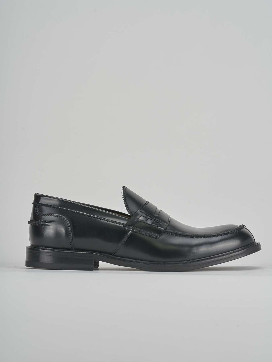 Loafers heel 2 cm black leather
