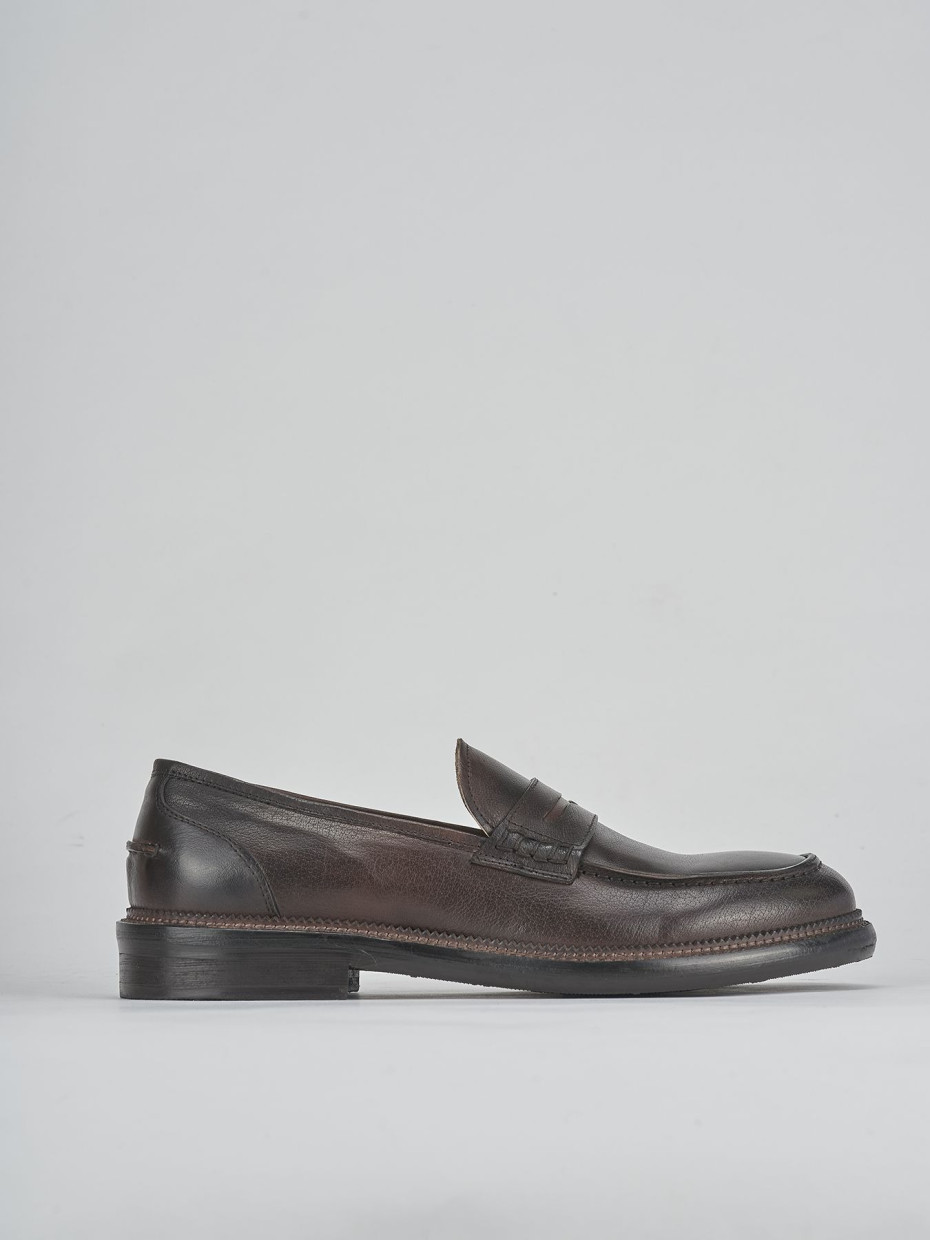 Mocasines marrón oscuro cuero