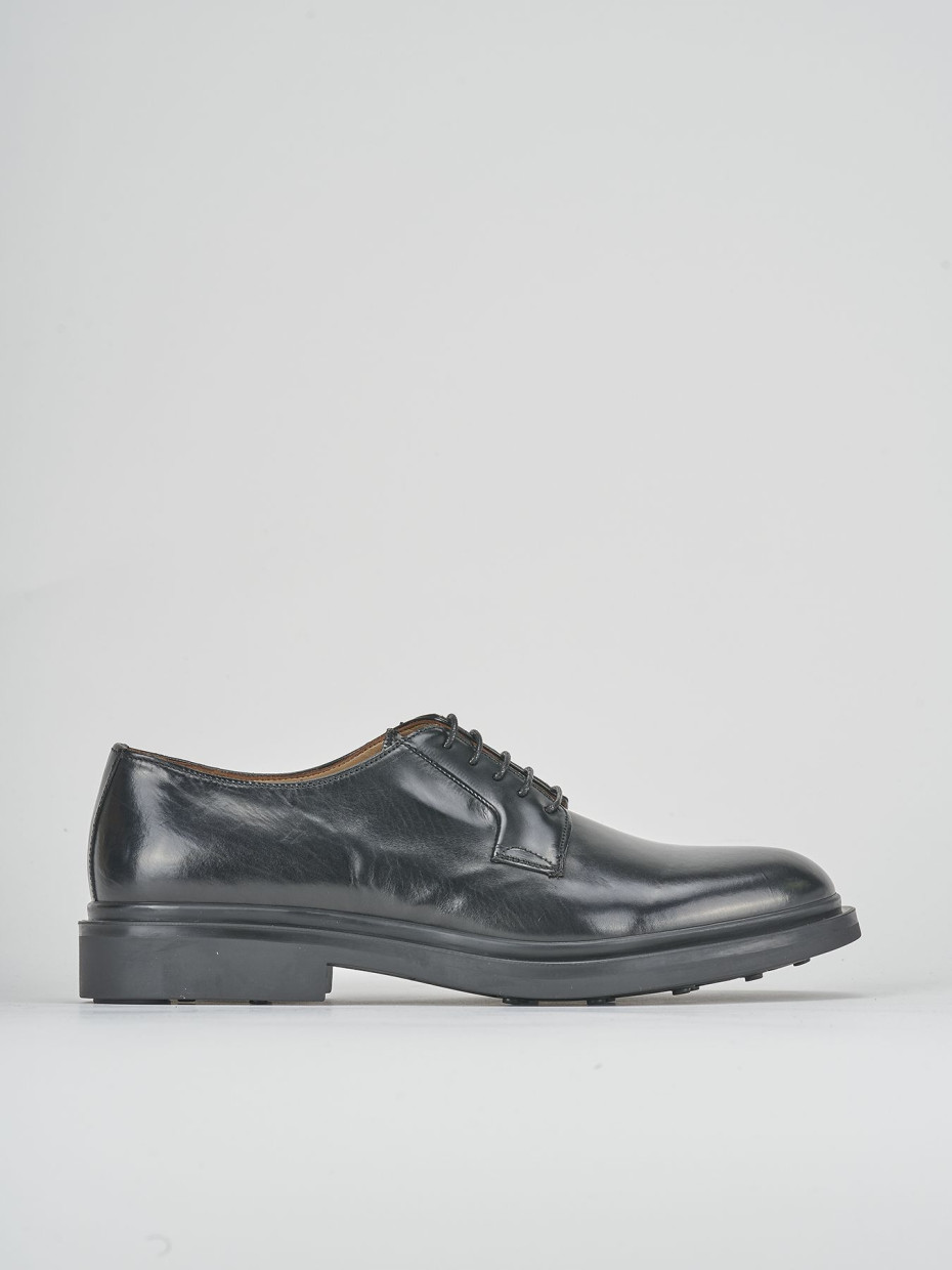 Zapatos de cordones negro cuero