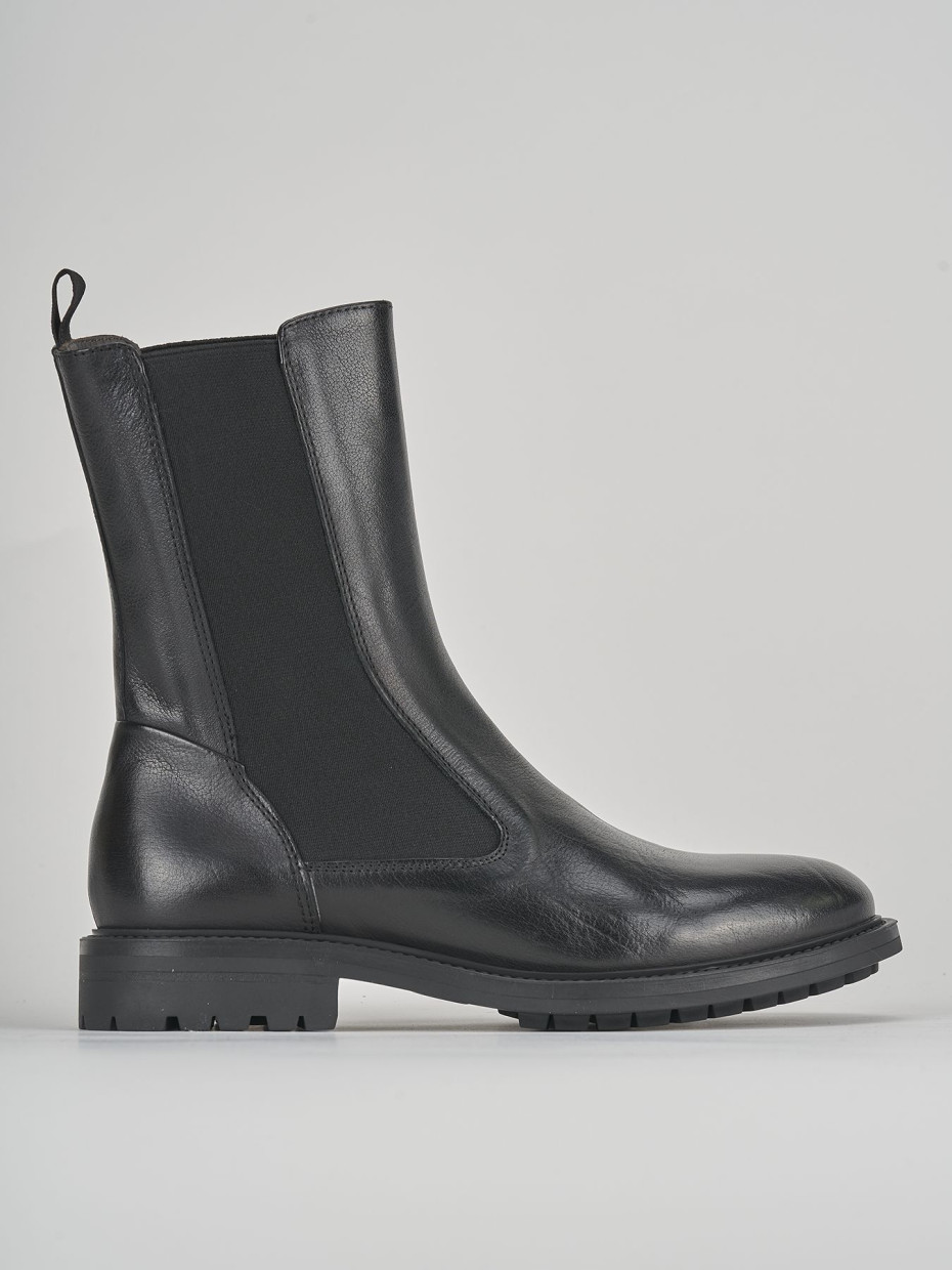 Stivaletti tacco 3cm pelle nero