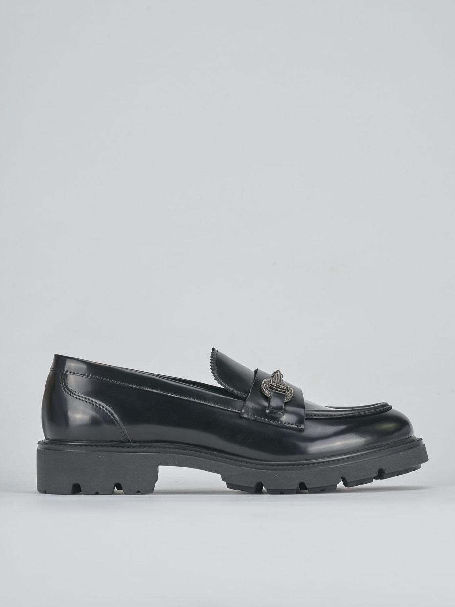 Mocasines tacón 2 cm negro cuero