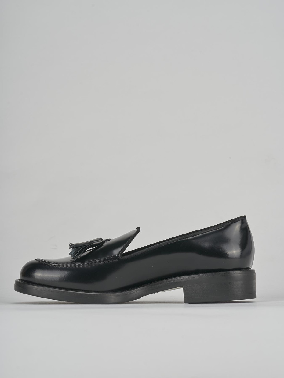 Mocasines tacón 2 cm negro cuero