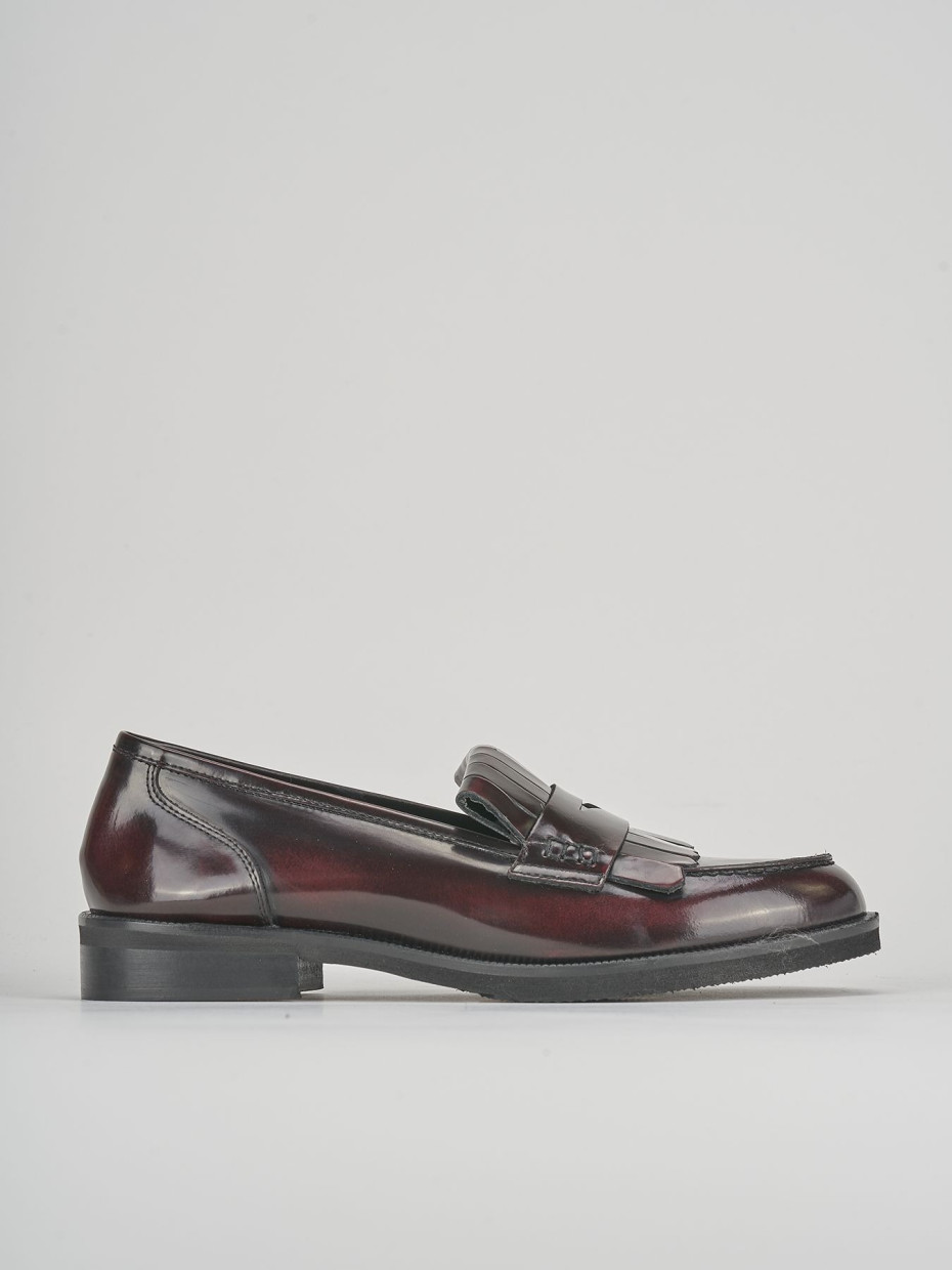 Mocasines tacón 2 cm burdeos cuero
