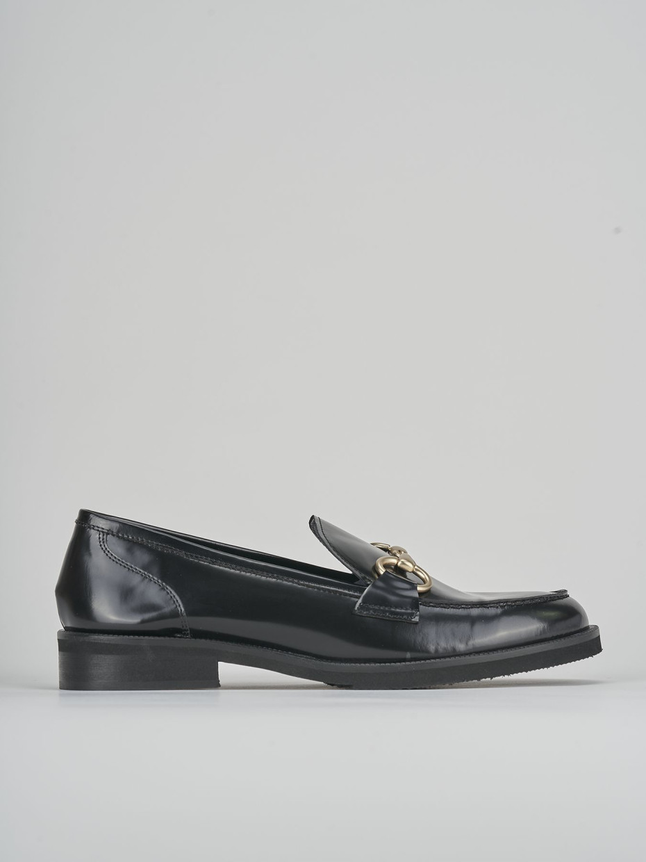 Mocasines tacón 2 cm negro cuero