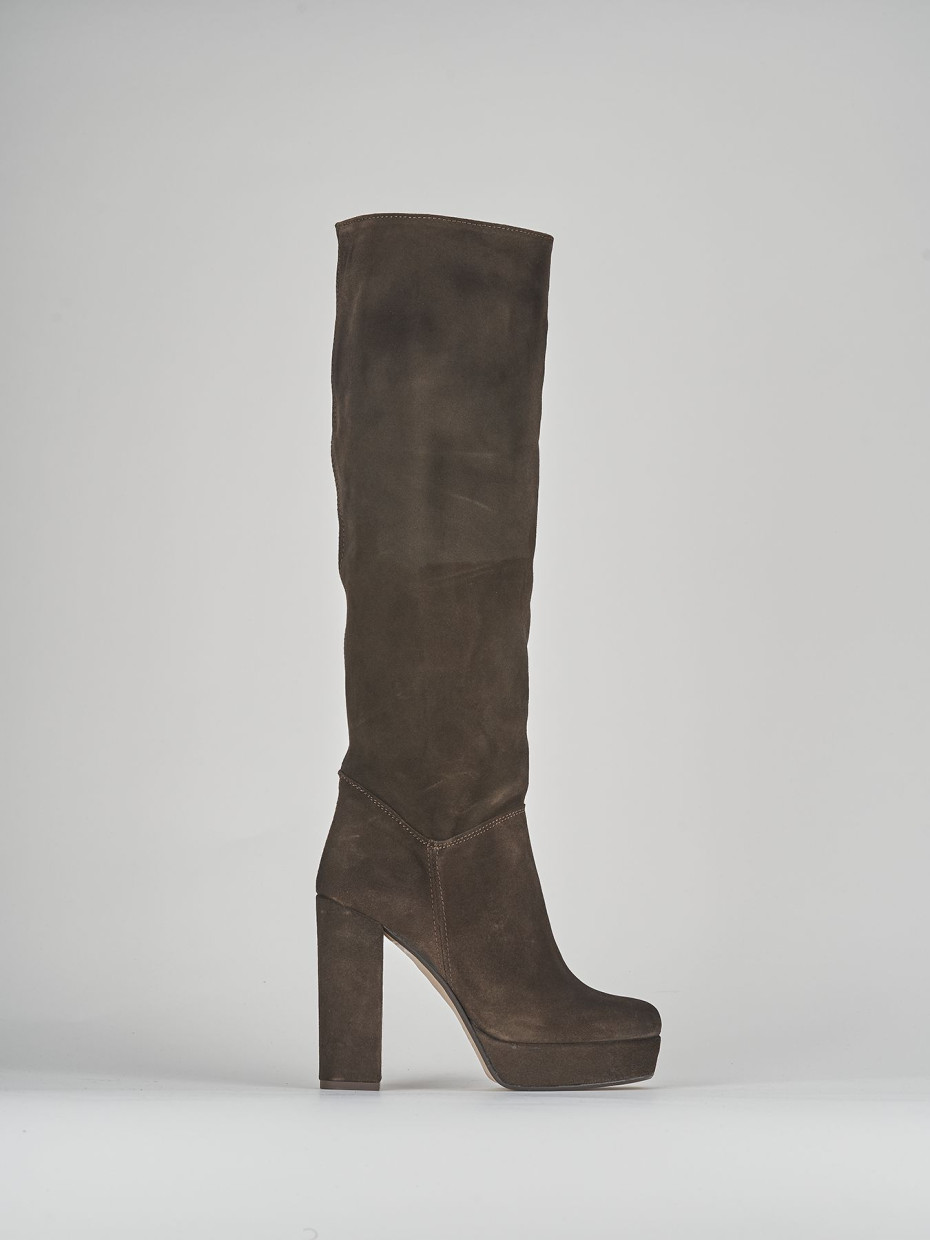 Botas de tacón alto tacón 9 cm marrón oscuro ante