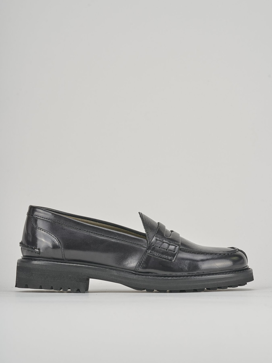 Loafers heel 3 cm black leather