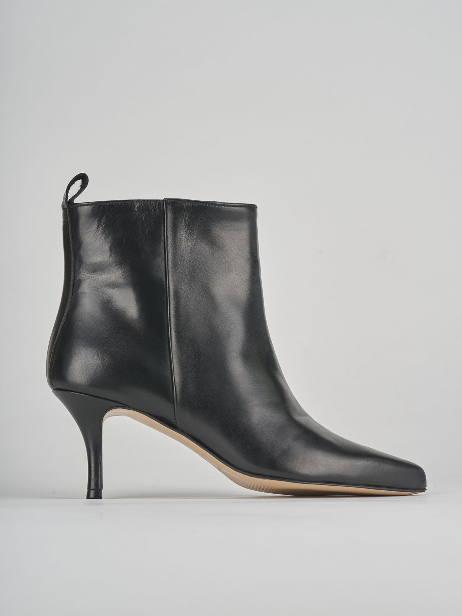 Botines de tacón alto tacón 7 cm negro cuero