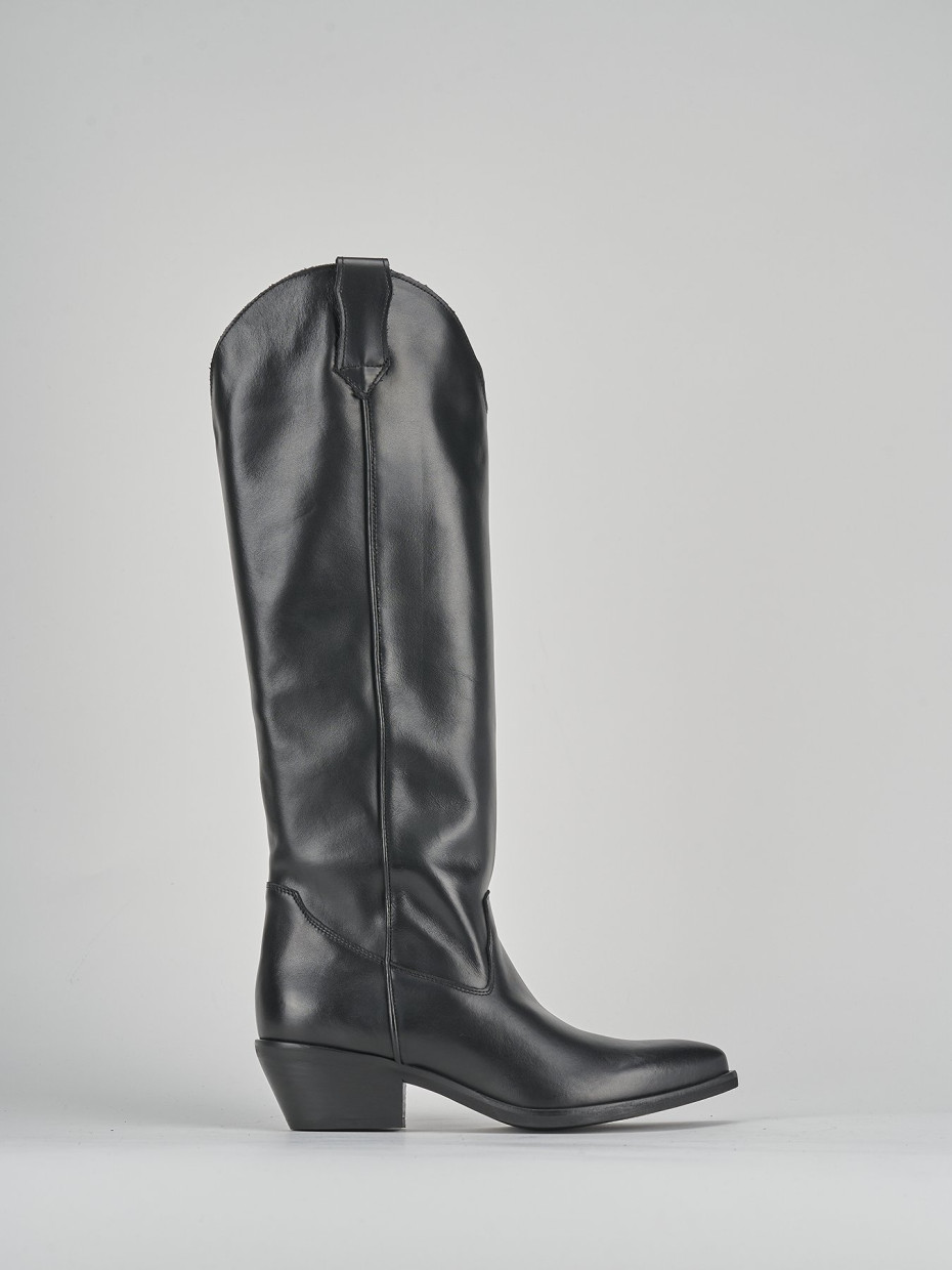Botas de tacón bajo tacón 4 cm negro cuero