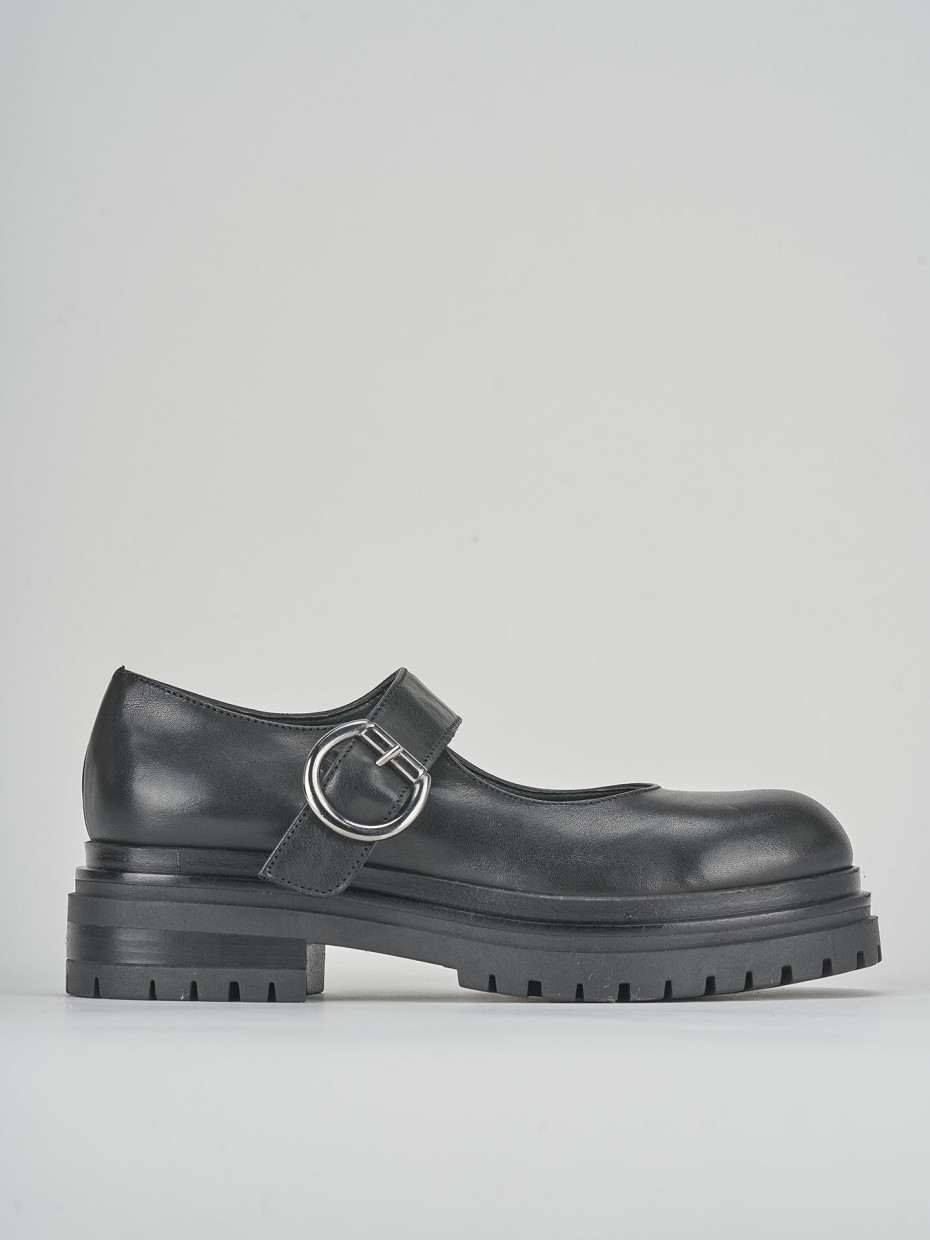 Flat shoes heel 3 cm black leather
