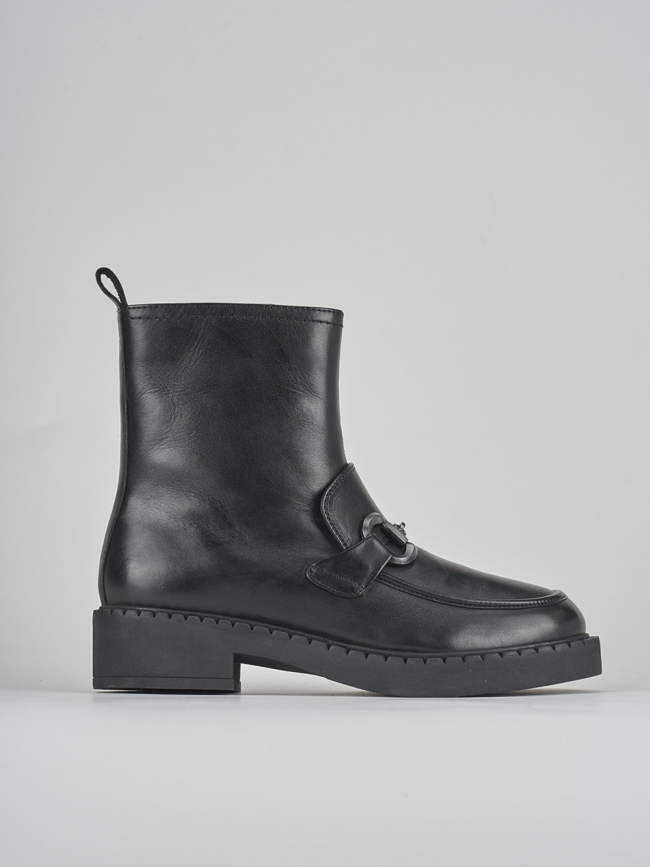 Botines de tacón bajo tacón 2 cm negro cuero