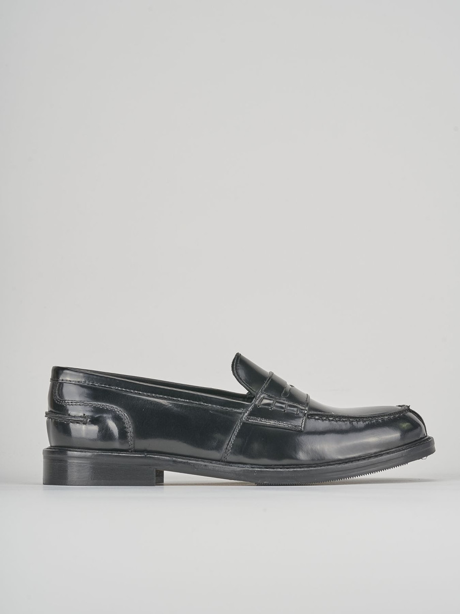 Loafers heel 1 cm black leather