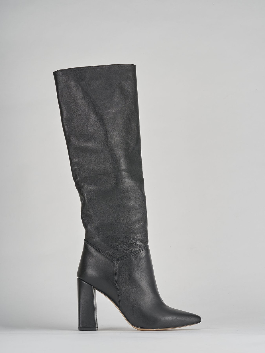 Botas de tacón alto tacón 9 cm negro cuero