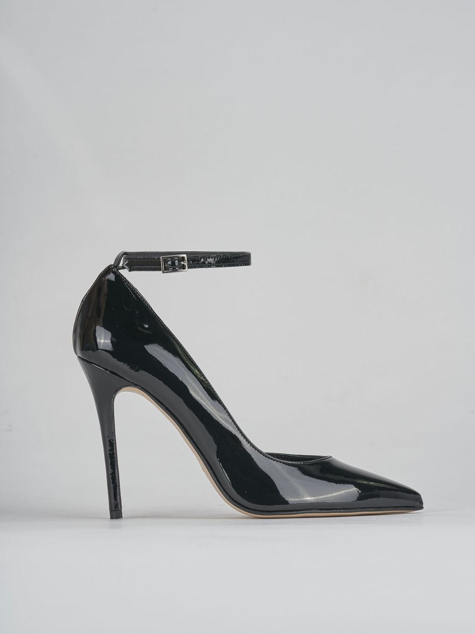 Pumps heel 9 cm black patent