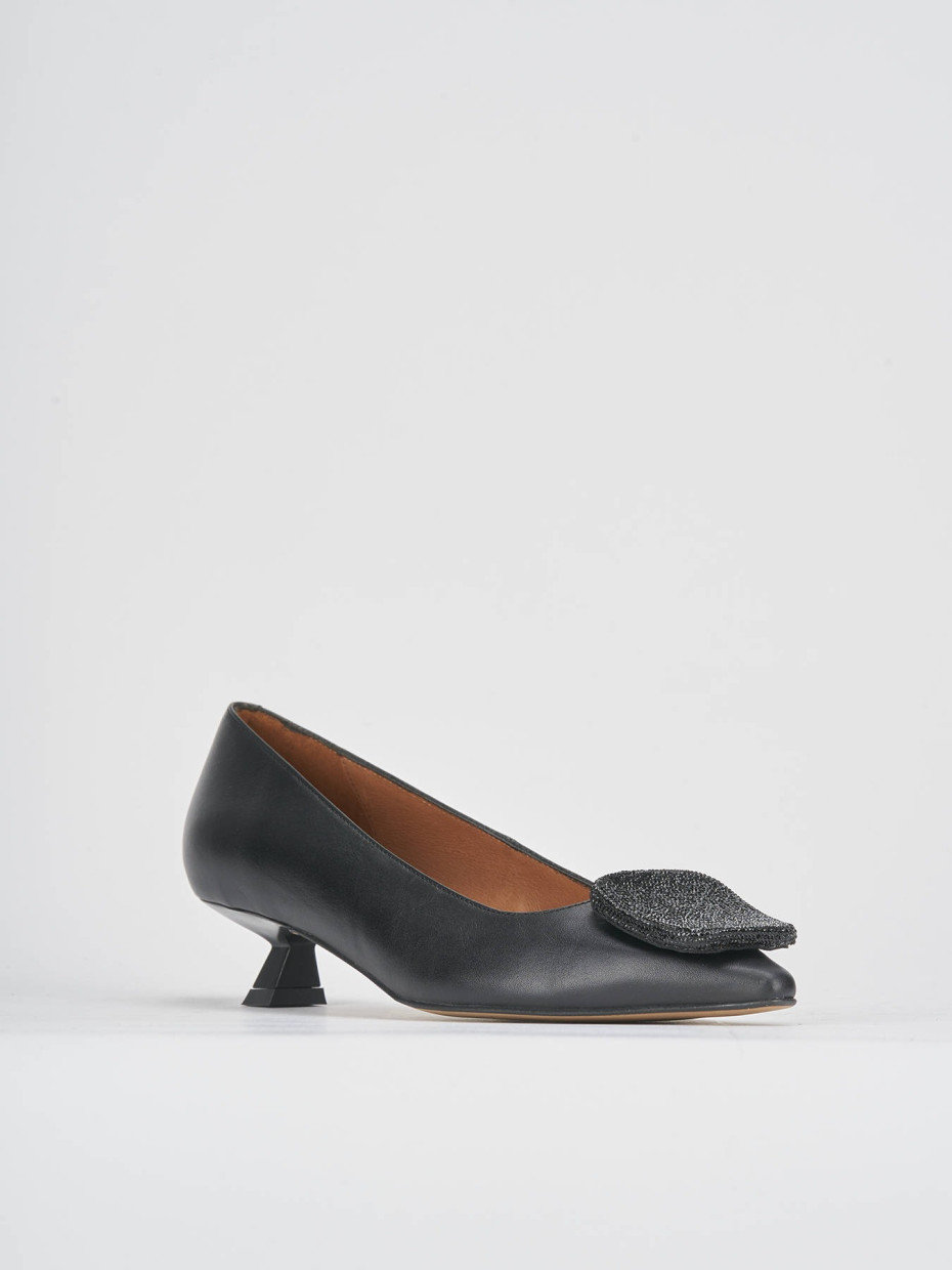 Pumps heel 3 cm black leather