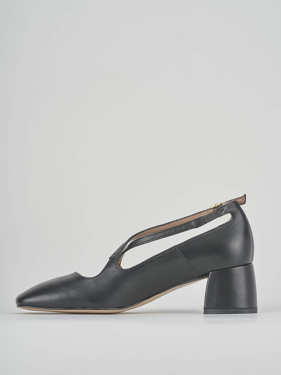Zapatos de salón tacón 5 cm negro cuero