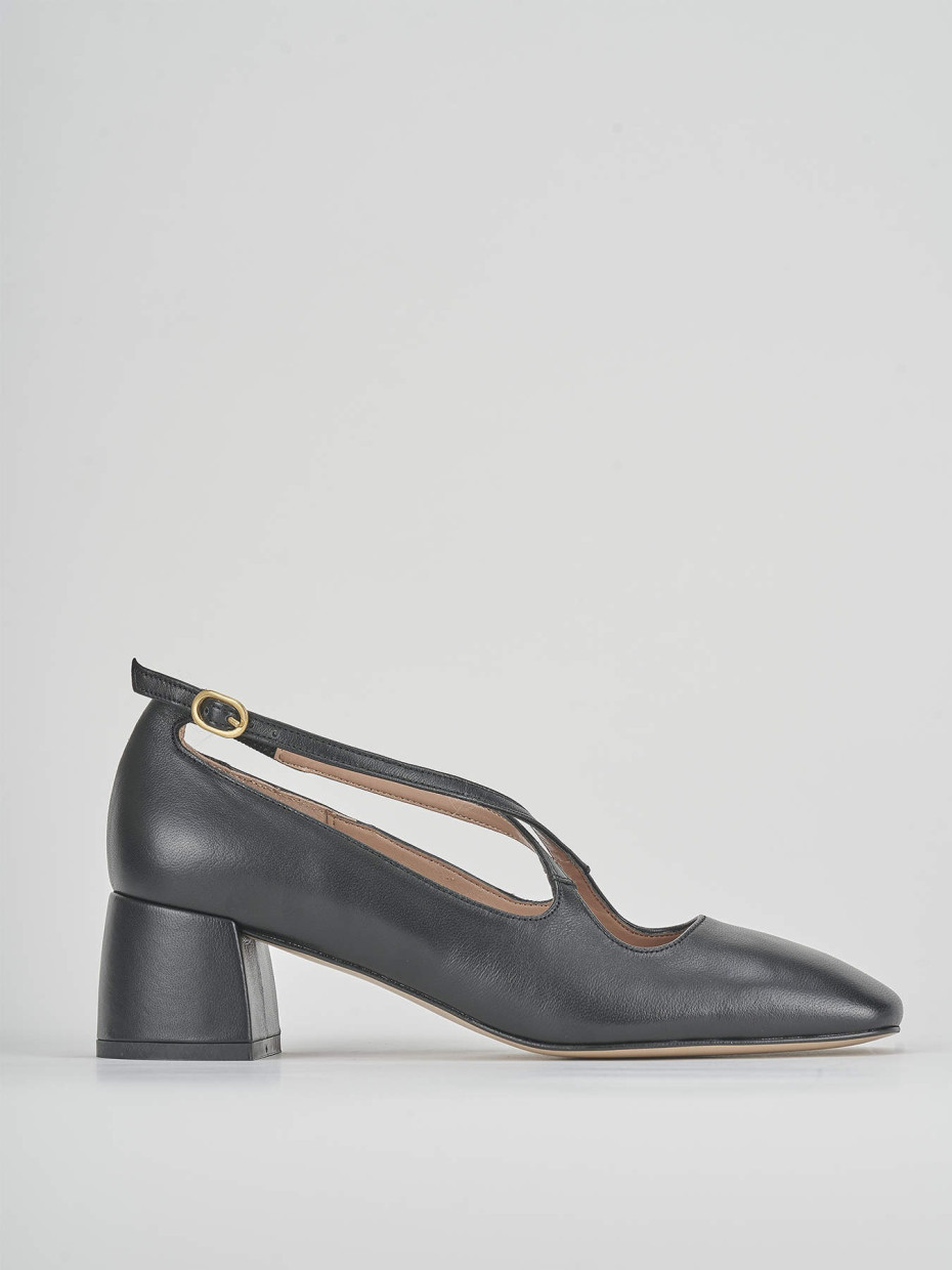 Zapatos de salón tacón 5 cm negro cuero