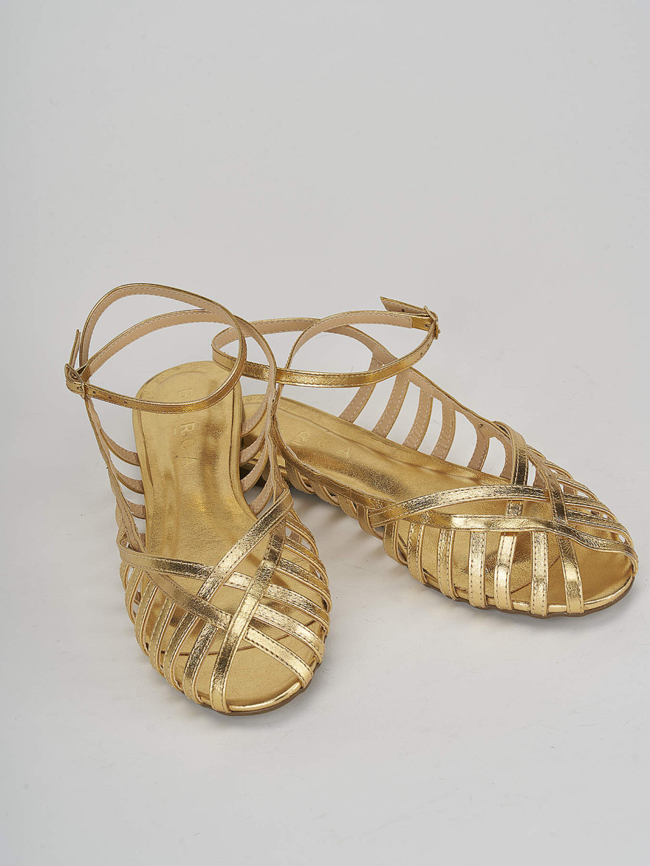 Sandalias de tacón bajo tacón 1 cm oro cuero