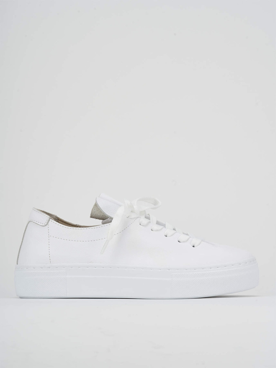 Zapatillas deportivas blanco cuero