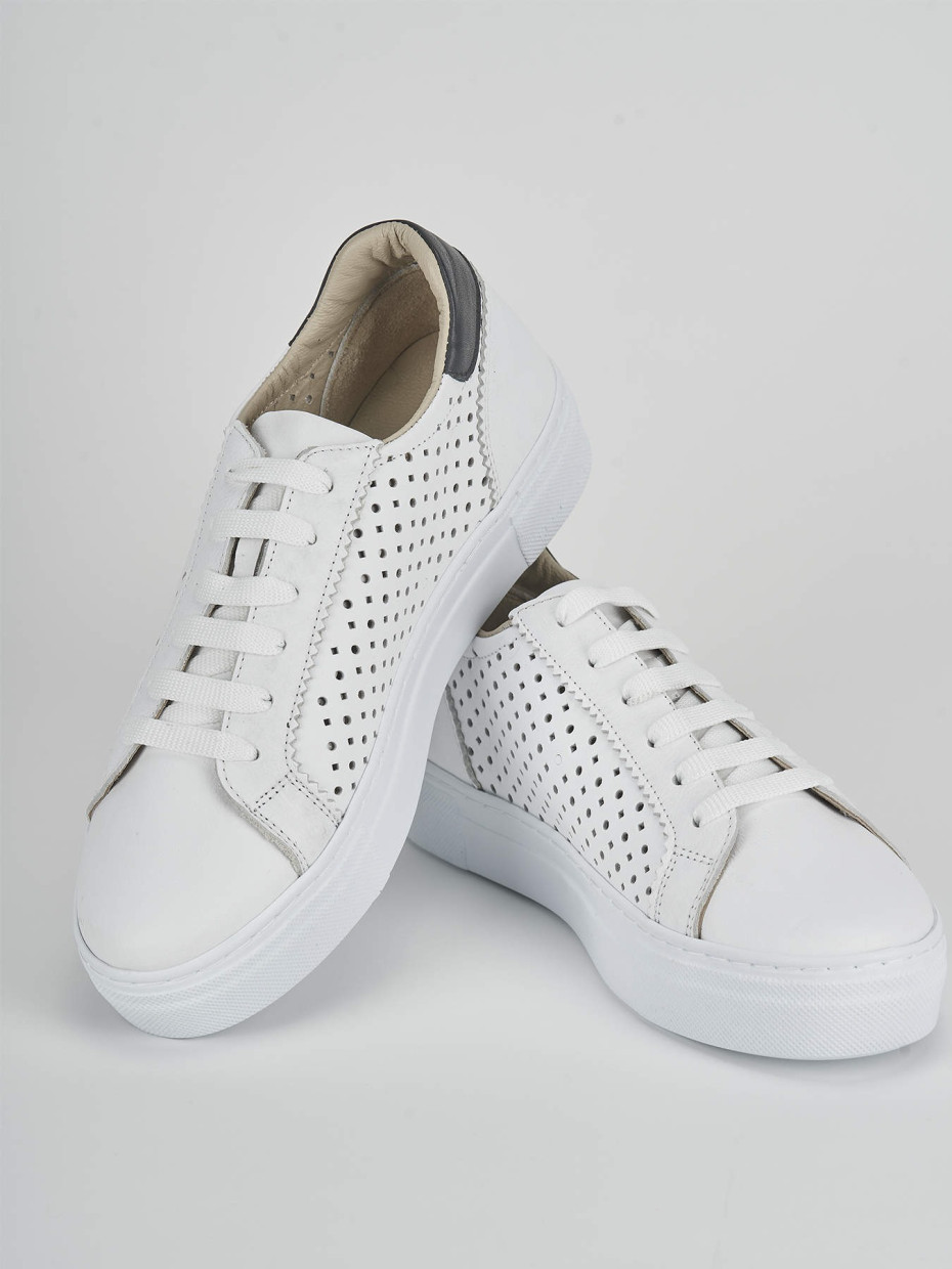 Zapatillas deportivas blanco cuero