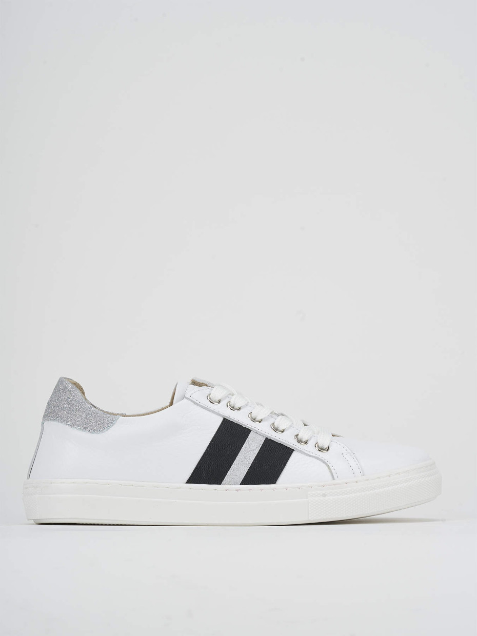 Zapatillas deportivas blanco cuero