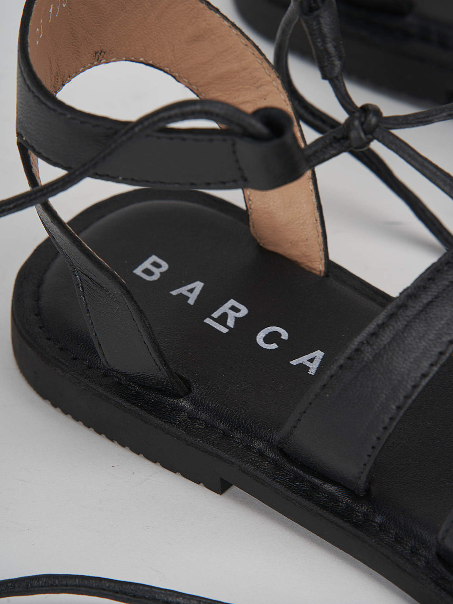 Sandalias de tacón bajo tacón 1 cm negro cuero