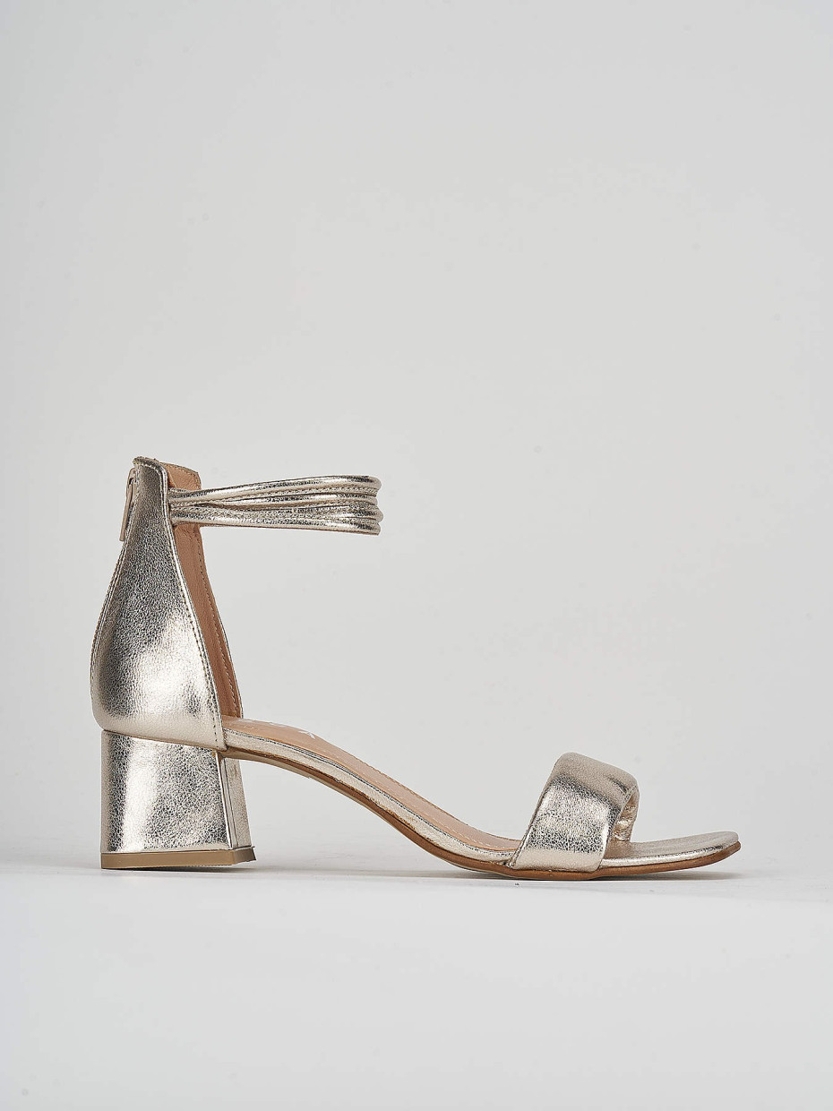 Sandalias de tacón alto tacón 5 cm oro cuero