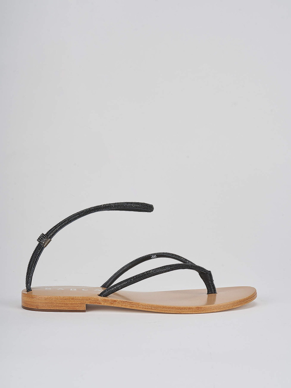 Low heel sandals heel 1 cm black leather