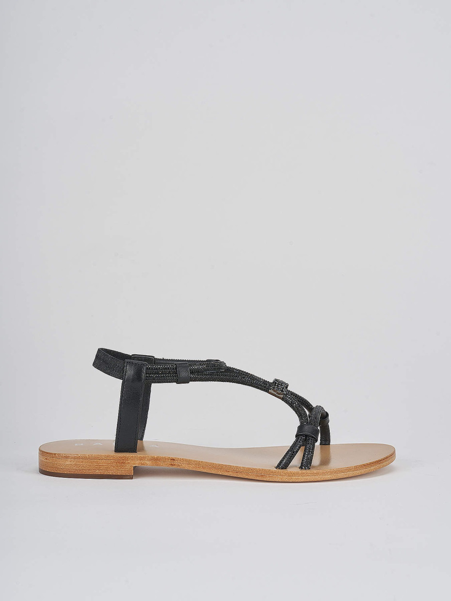 Low heel sandals heel 1 cm black leather