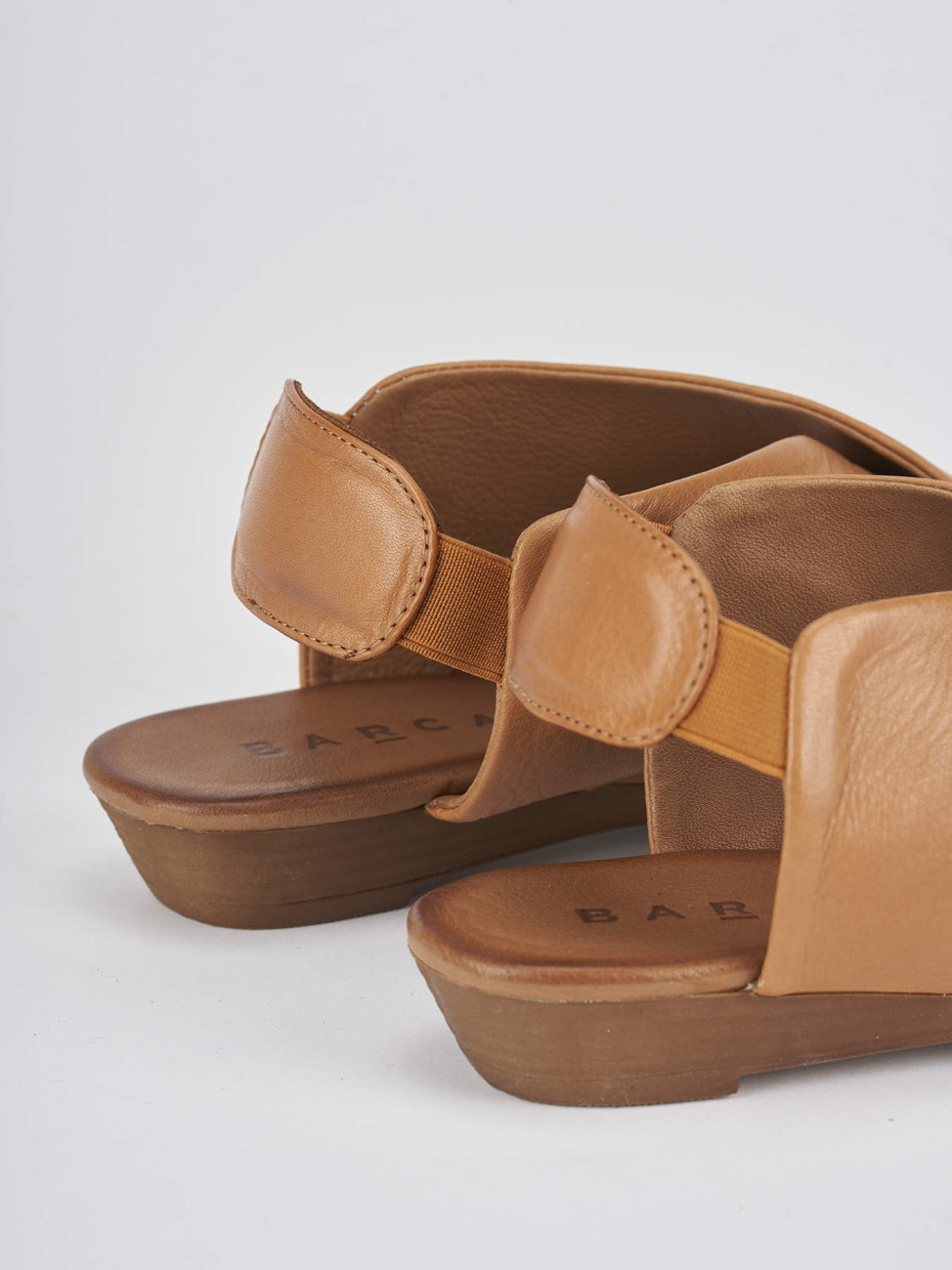 Wedge heels heel 3 cm brown leather