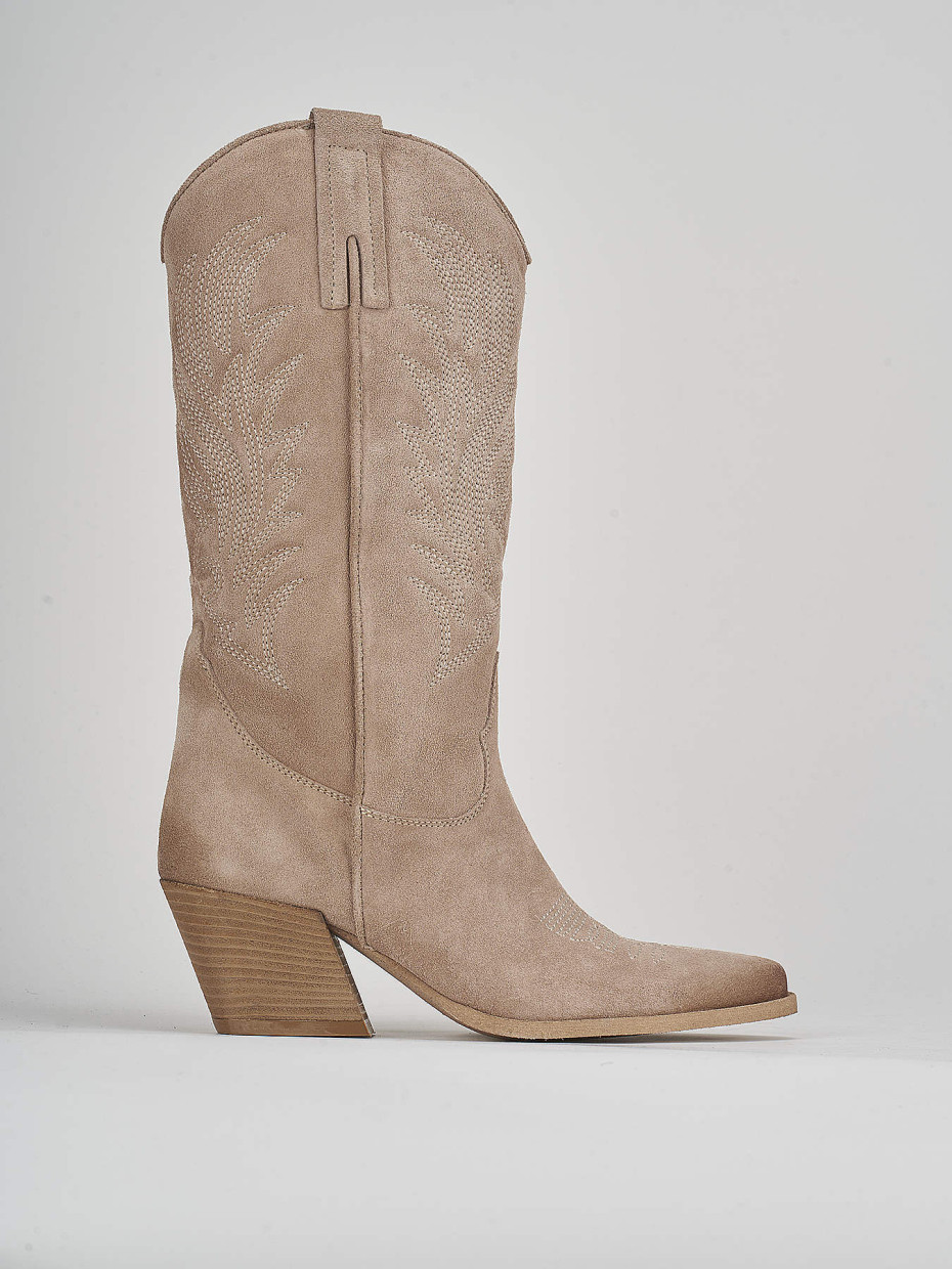 Botas de tacón alto tacón 7 cm beis ante