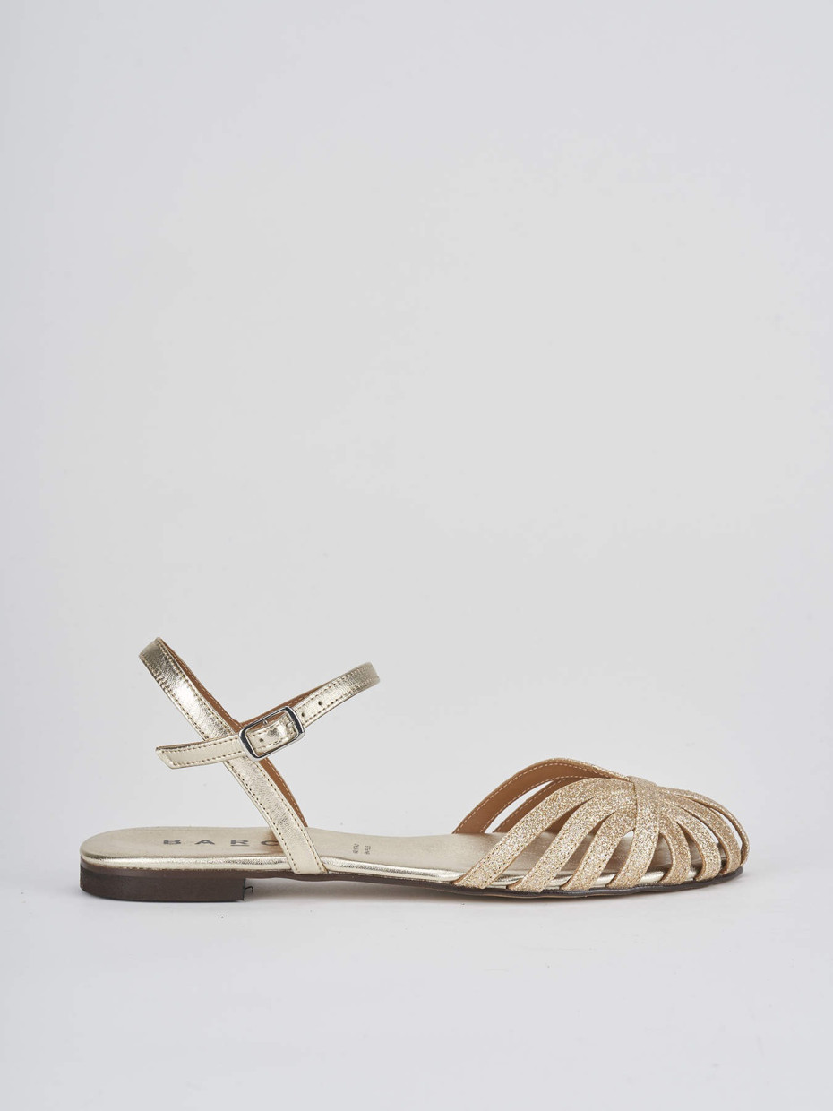 Low heel sandals heel 1 cm gold leather