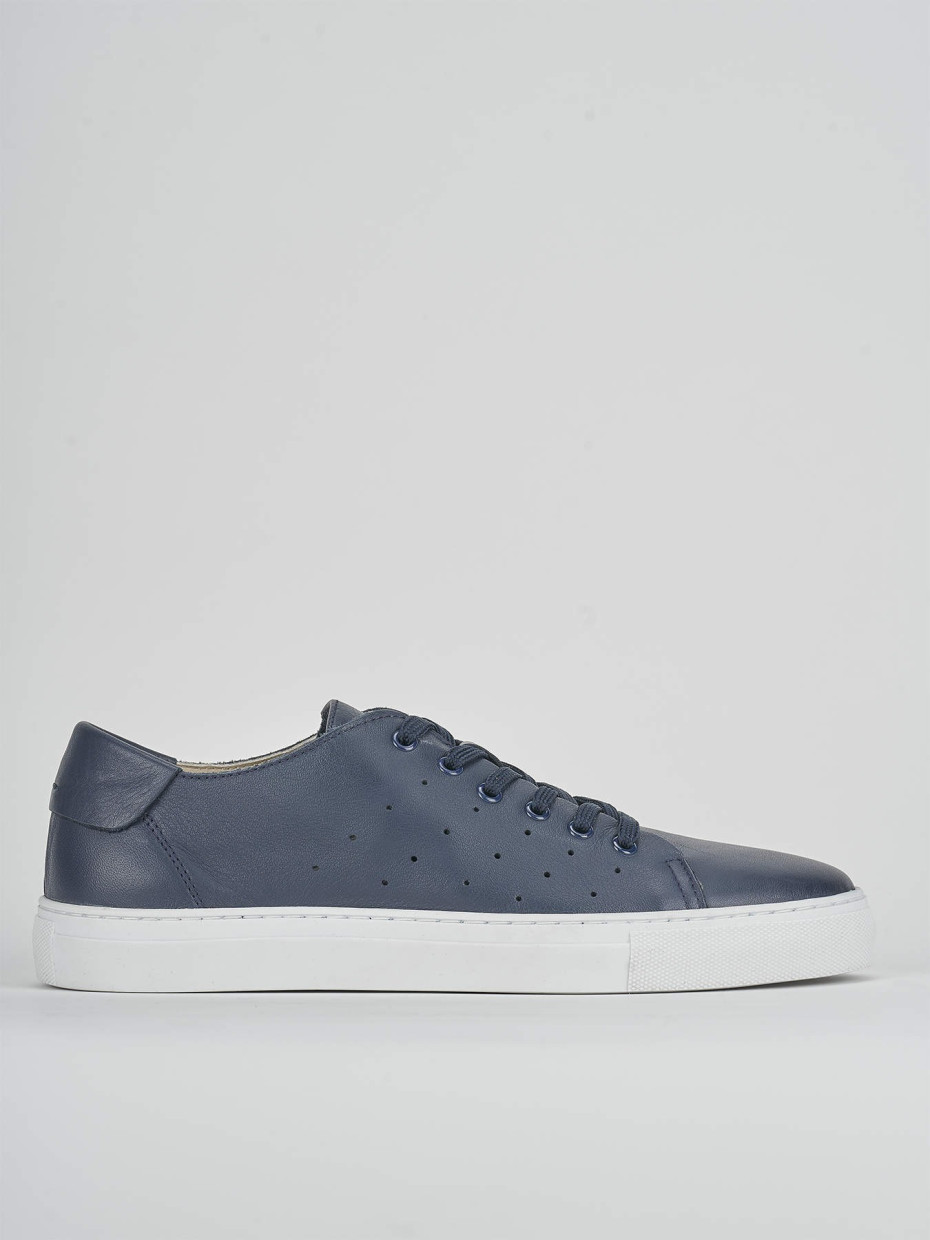 Zapatillas deportivas tacón 1 cm azul cuero