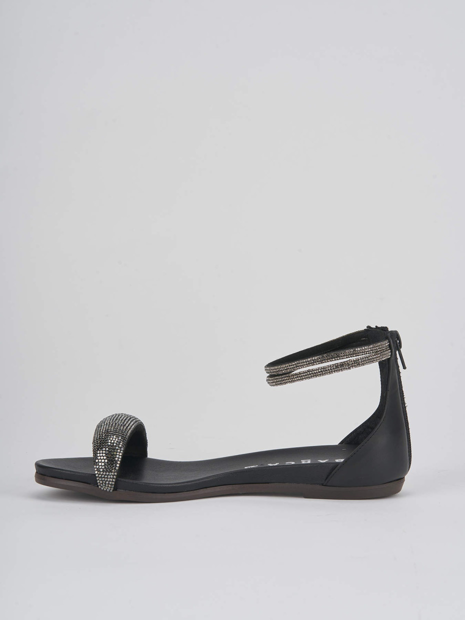Low heel sandals heel 1 cm black leather