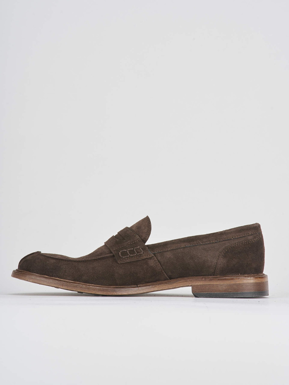 Mocasines tacón 1 cm marrón oscuro ante