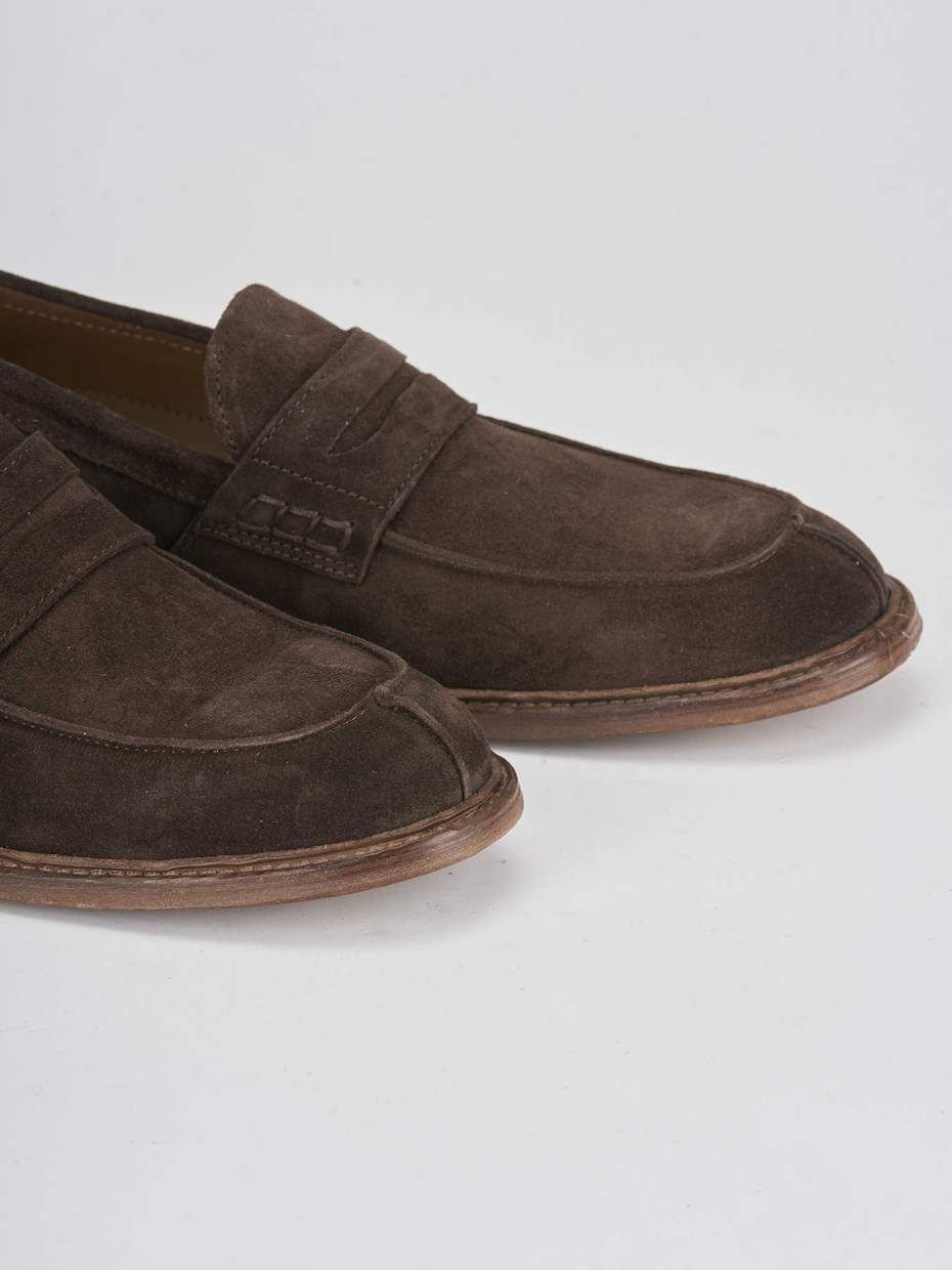 Mocasines tacón 1 cm marrón oscuro ante