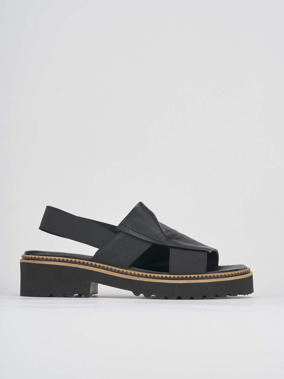 Sandalias de tacón bajo tacón 3 cm negro cuero