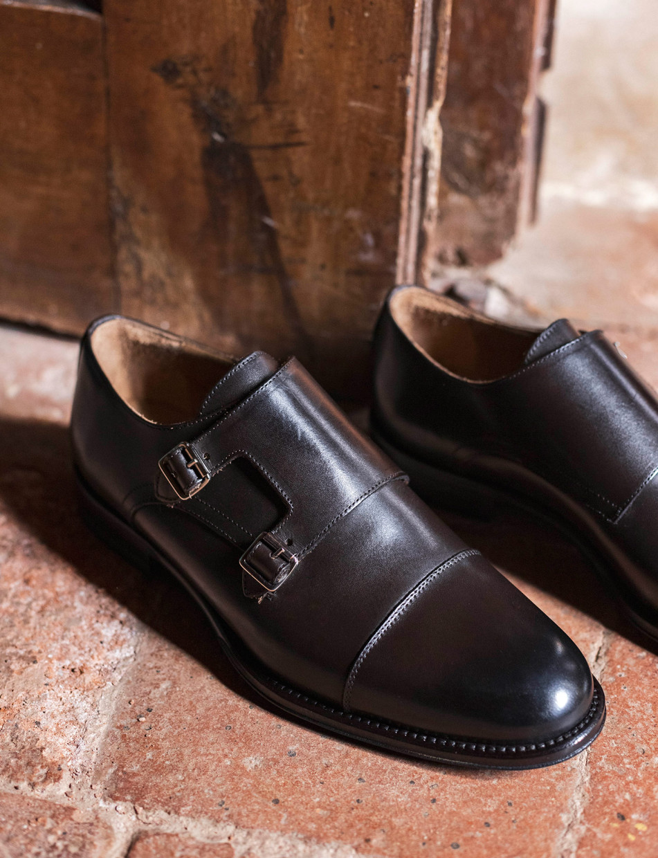 Zapatos de cordones tacón 1 cm marrón oscuro cuero