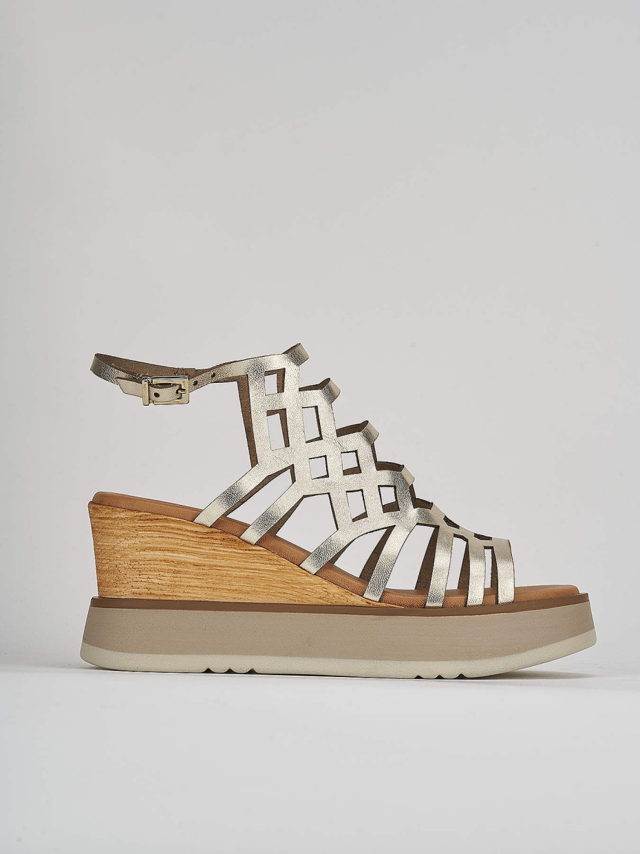 Sandalias de cuña tacón 7 cm oro cuero
