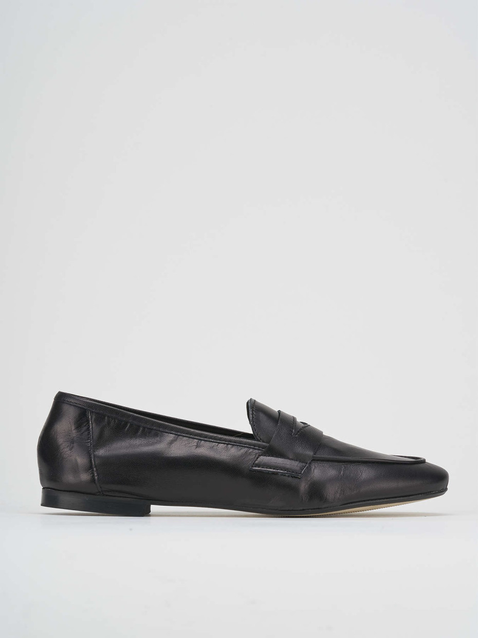 Mocasines tacón 1 cm negro cuero
