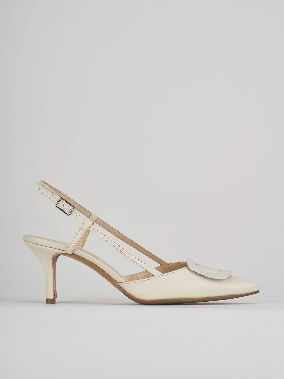Salones destalonados tacón 6 cm blanco cuero