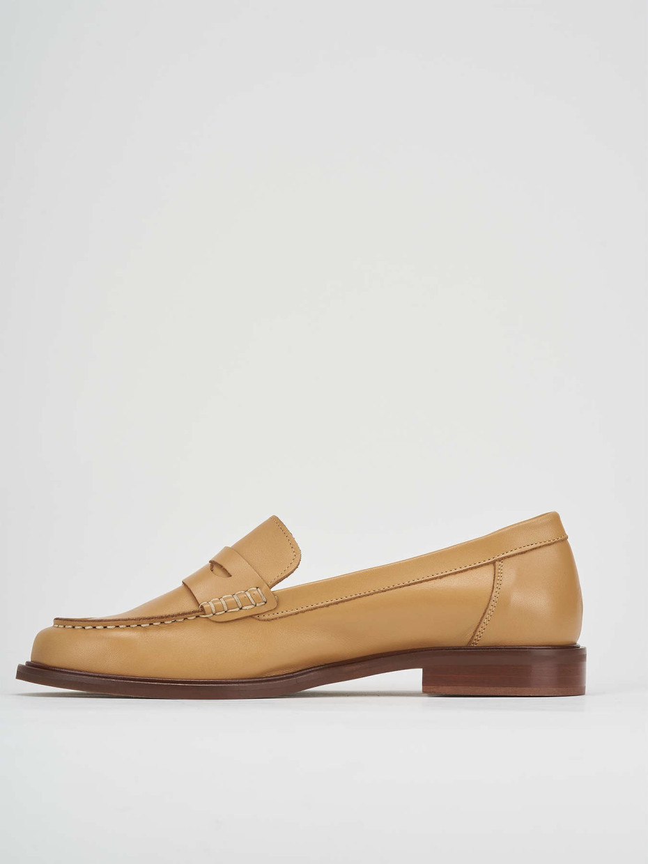 Mocasines tacón 1 cm marrón cuero