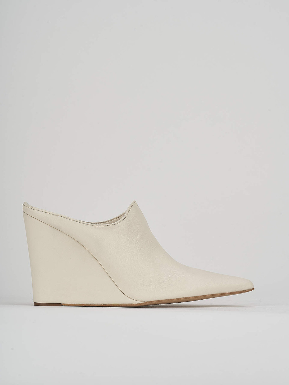 Zuecos con tacón tacón 9 cm blanco cuero