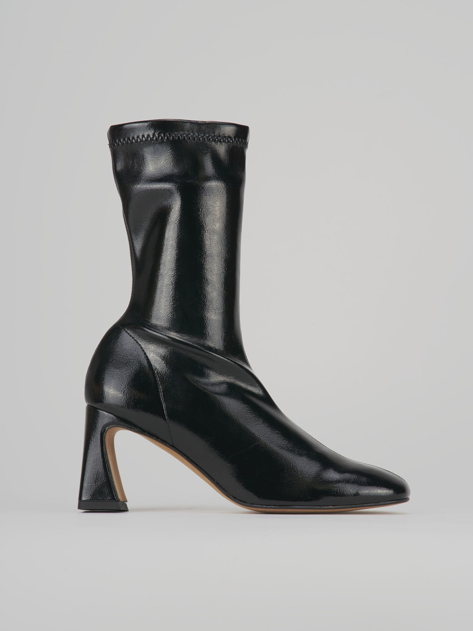 Stivaletti tacco 8cm vernice nero
