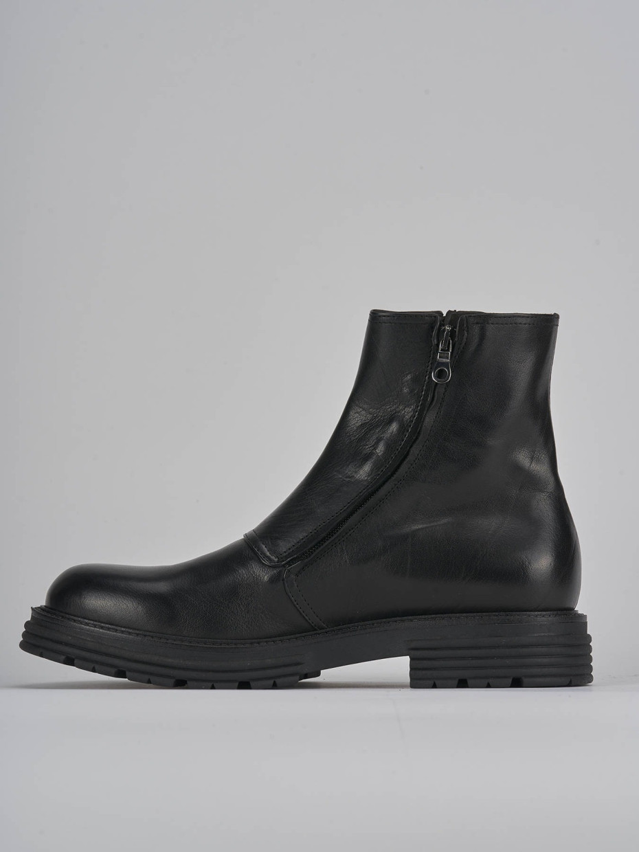 Botines negro cuero