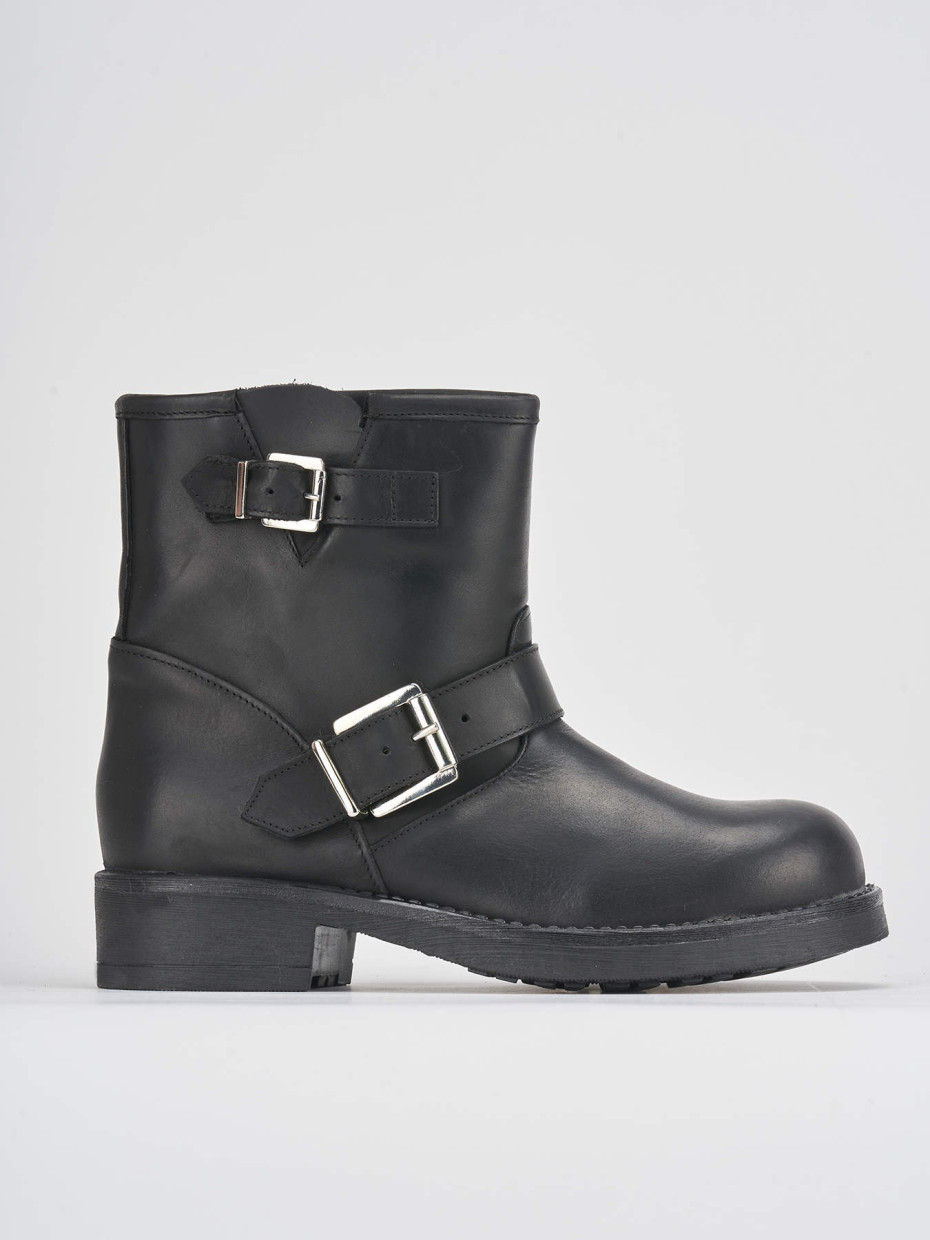 Botines de tacón bajo tacón 3 cm negro cuero