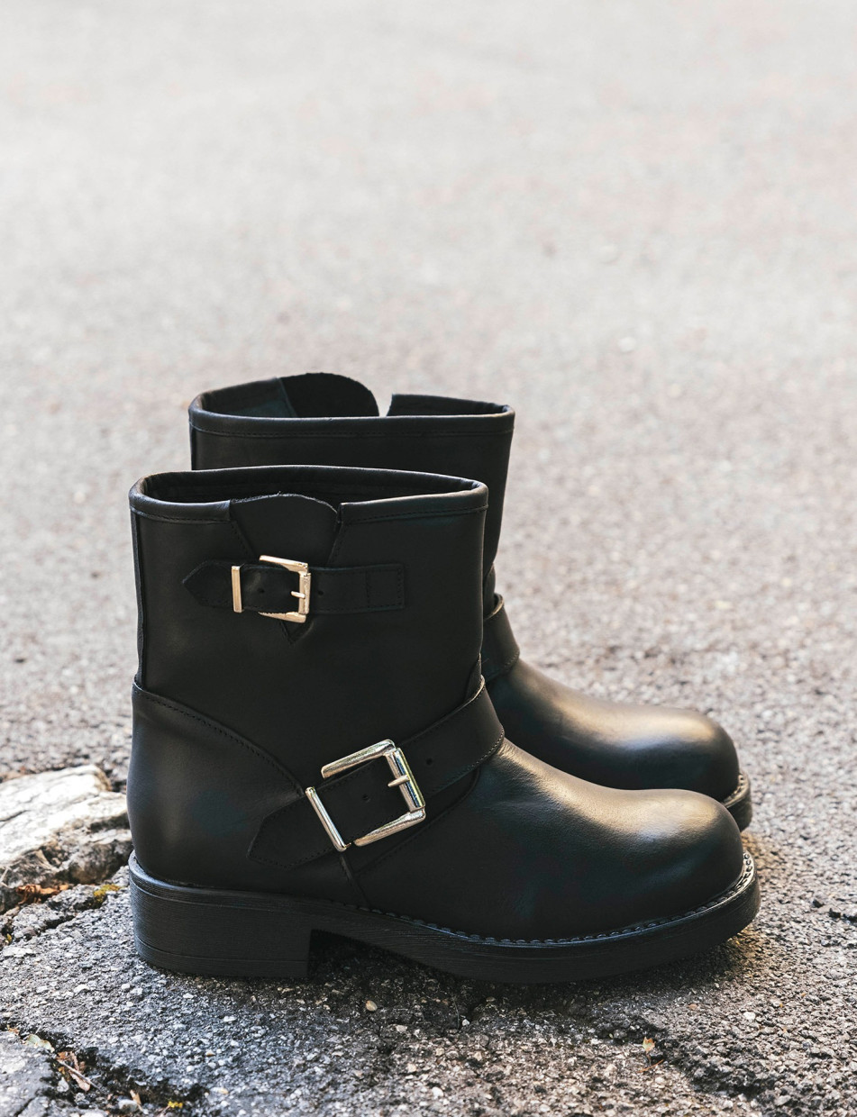 Botines de tacón bajo tacón 3 cm negro cuero